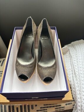 Stuart Weitzman Bronze Metallic Peep-Toe Pumps